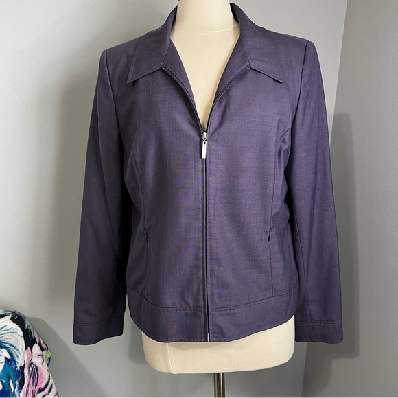 Oscar De La Renta 16 Purple 2 Piece Pant Suit - Full Zip Jacket - Picture 8 of 17
